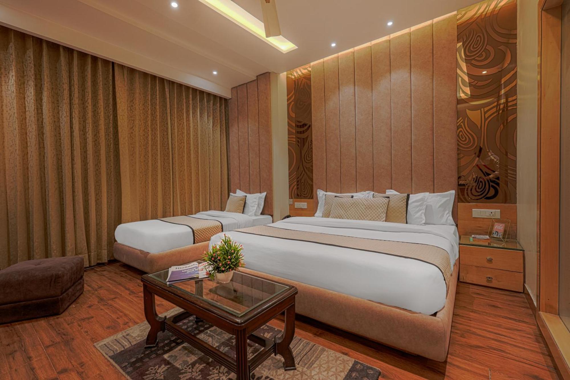 Csjs Inn Hotel Amritsar Exteriér fotografie
