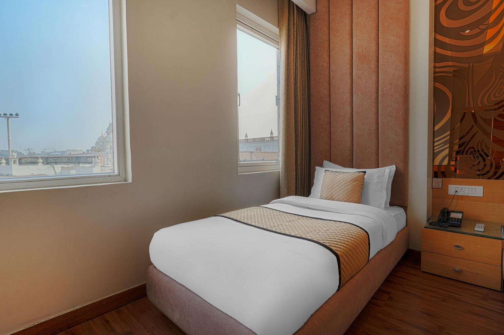 Csjs Inn Hotel Amritsar Exteriér fotografie